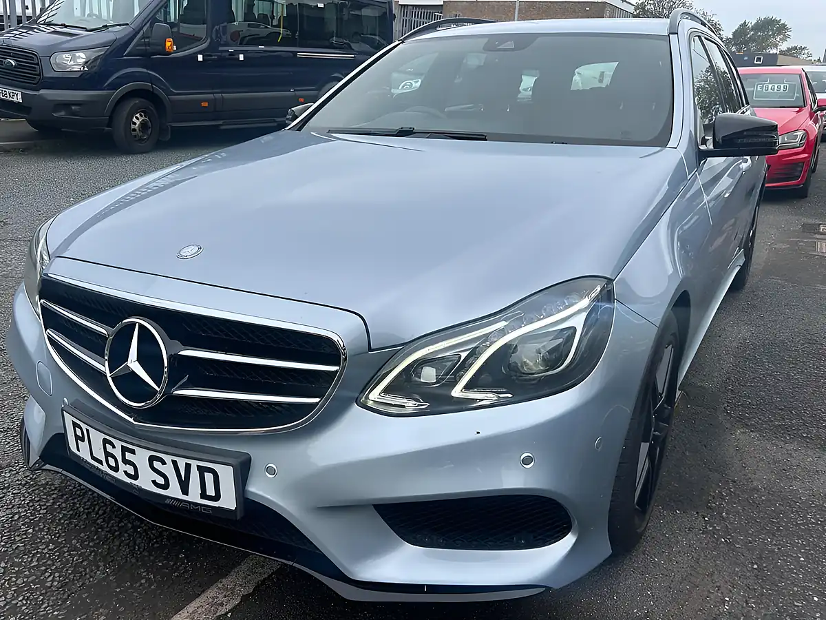 Used 2015 Mercedes-Benz E Class AMG Night Edition Silver - Interior and Exterior details 9