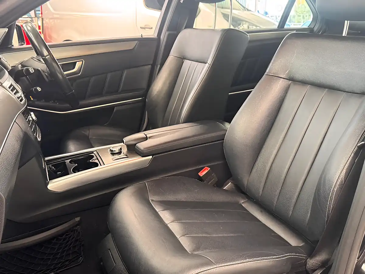 Used 2015 Mercedes-Benz E Class Se Black - Interior and Exterior details 17