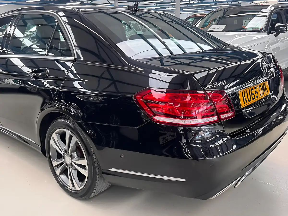 Used 2015 Mercedes-Benz E Class Se Black - Interior and Exterior details 5