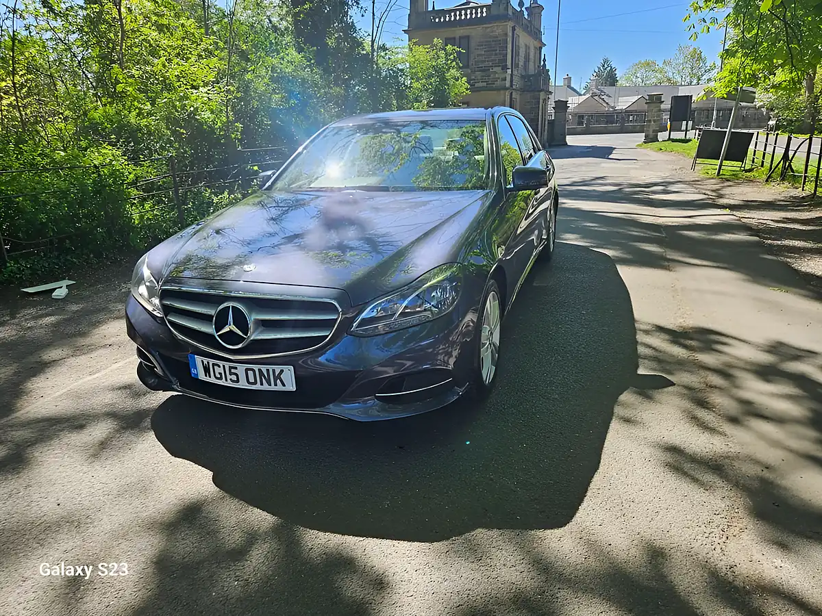 Used 2015 Mercedes-Benz E-Class Se Blue - Interior and Exterior details 12