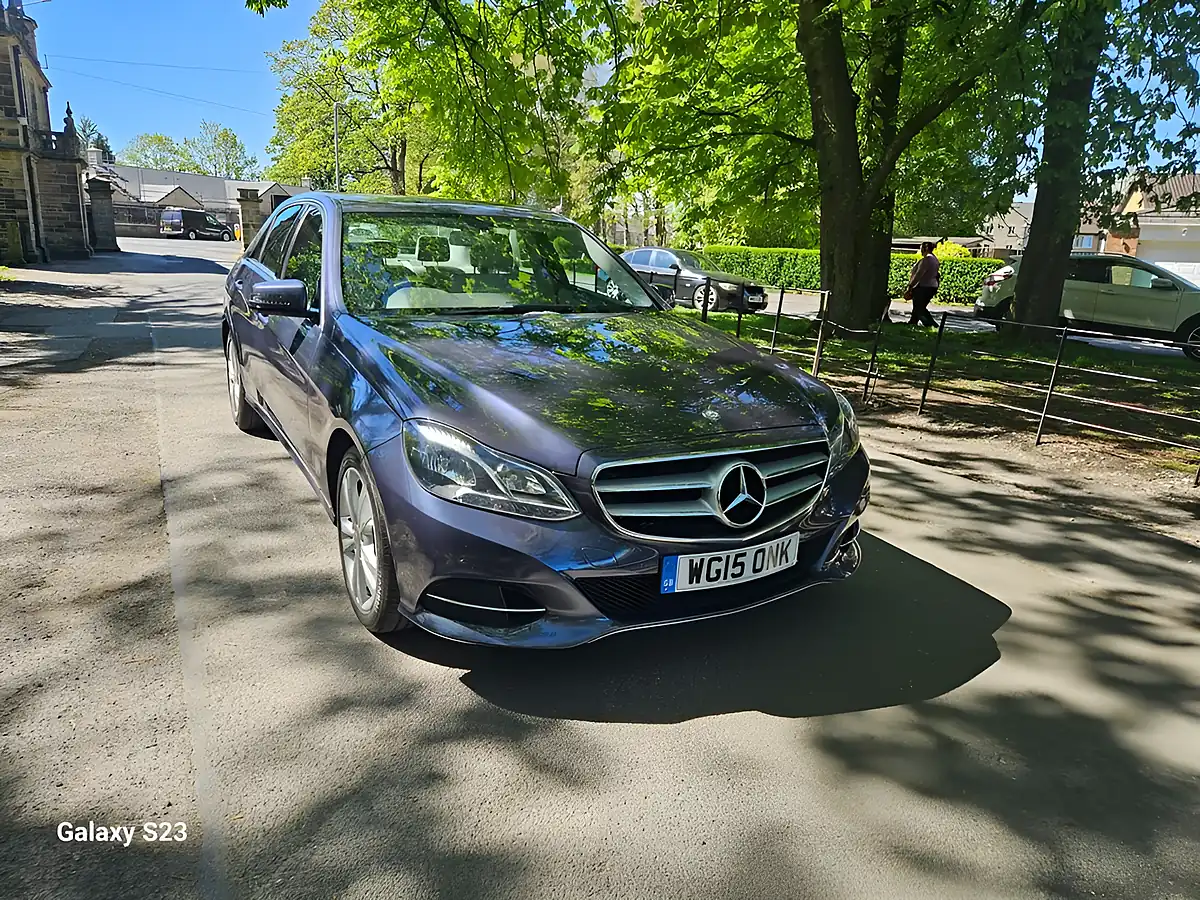 Used 2015 Mercedes-Benz E-Class Se Blue - Interior and Exterior details 5