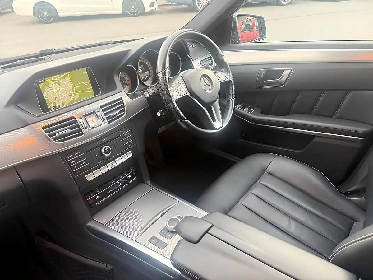 Used 2015 Mercedes-Benz E Class Se Blue - Interior and Exterior details 19
