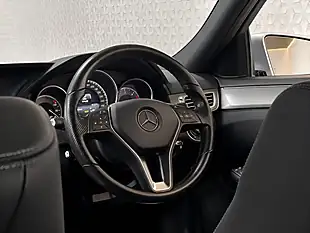 Used 2015 Mercedes-Benz E-Class Se Diamond Silver - Interior and Exterior details 16