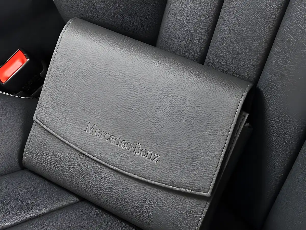 Used 2015 Mercedes-Benz E-Class Se Diamond Silver - Interior and Exterior details 18