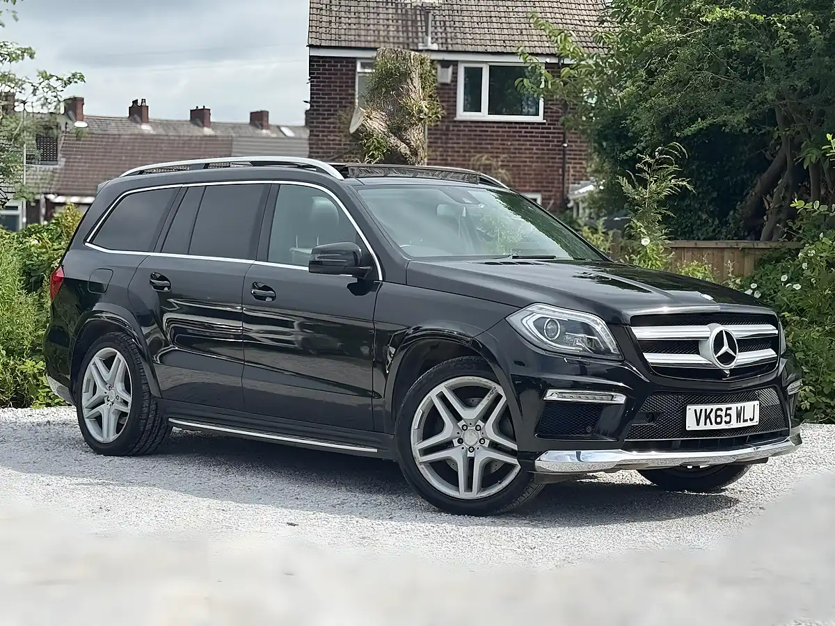 Used 2015 Mercedes-Benz Gl Class AMG Sport Black - Interior and Exterior details 12