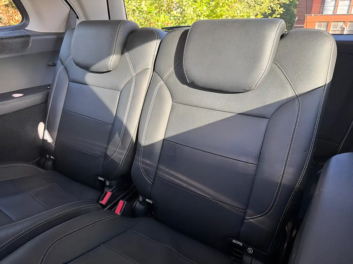 Used 2015 Mercedes-Benz Gl Class AMG Sport Silver - Interior and Exterior details 12