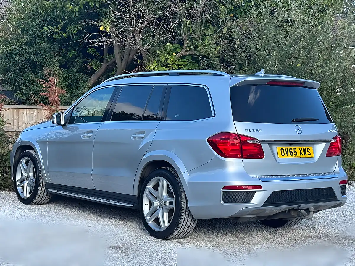 Used 2015 Mercedes-Benz Gl Class AMG Sport Silver - Interior and Exterior details 5
