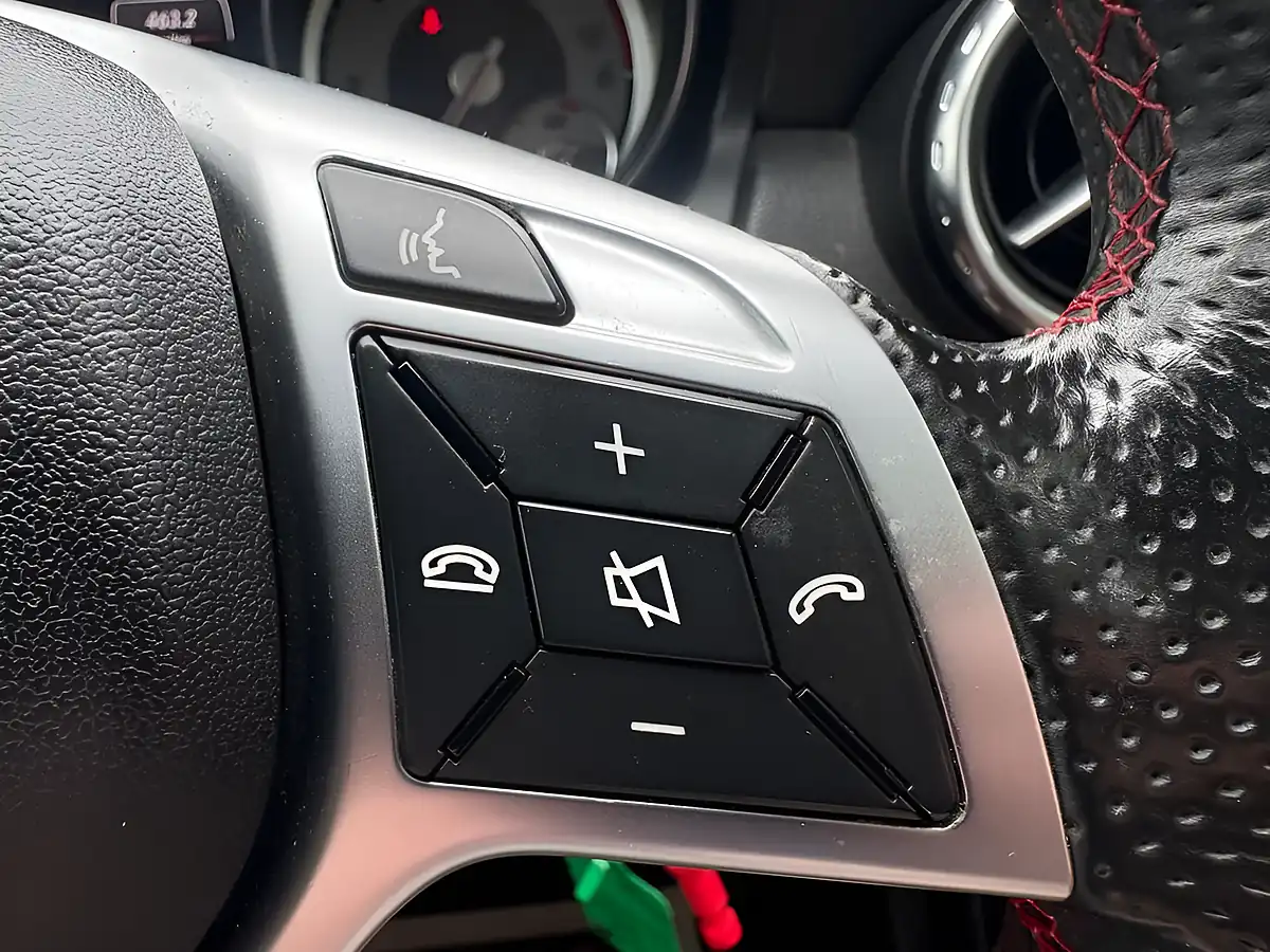 Used 2015 Mercedes-Benz Gla AMG Line Black - Interior and Exterior details 20