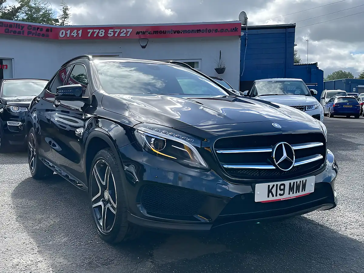 Used 2015 Mercedes-Benz Gla AMG Line Black - Interior and Exterior details 11
