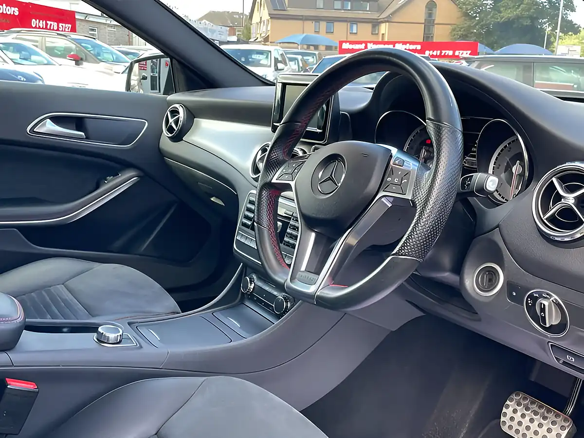 Used 2015 Mercedes-Benz Gla AMG Line Black - Interior and Exterior details 12