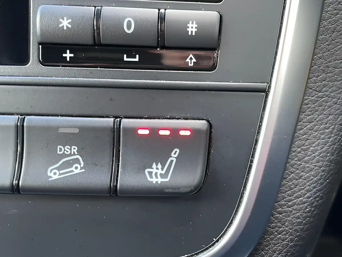 Used 2015 Mercedes-Benz Gla AMG Line Black - Interior and Exterior details 18