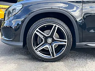 Used 2015 Mercedes-Benz Gla AMG Line Black - Interior and Exterior details 3