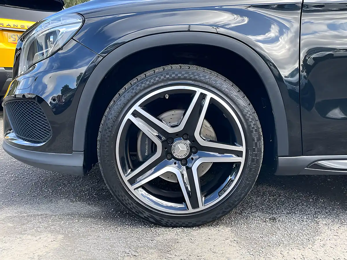 Used 2015 Mercedes-Benz Gla AMG Line Black - Interior and Exterior details 3