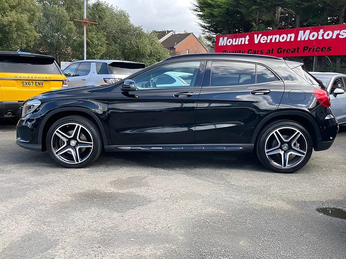 Used 2015 Mercedes-Benz Gla AMG Line Black - Interior and Exterior details 4