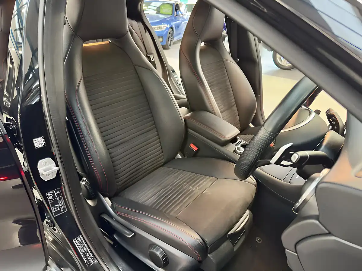 Used 2015 Mercedes-Benz Gla AMG Line Black - Interior and Exterior details 17