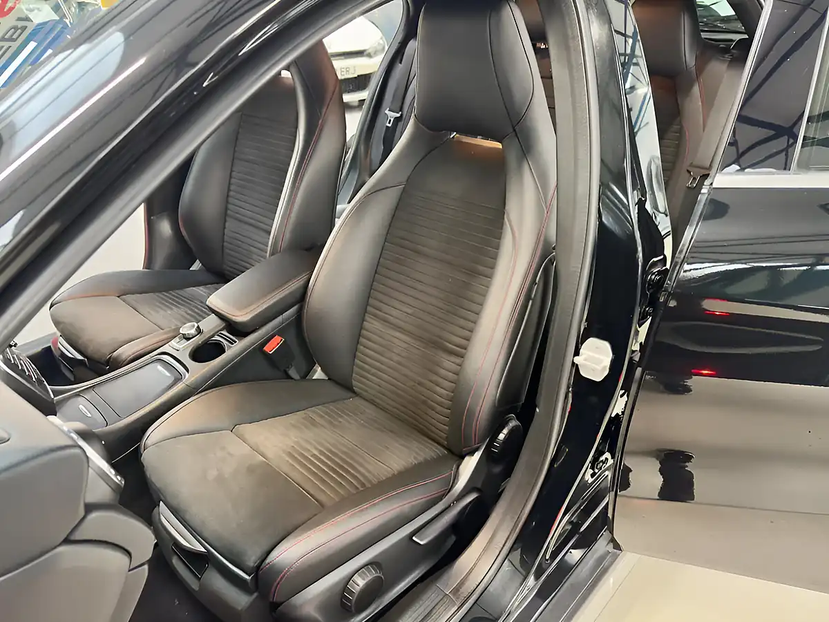 Used 2015 Mercedes-Benz Gla AMG Line Black - Interior and Exterior details 18