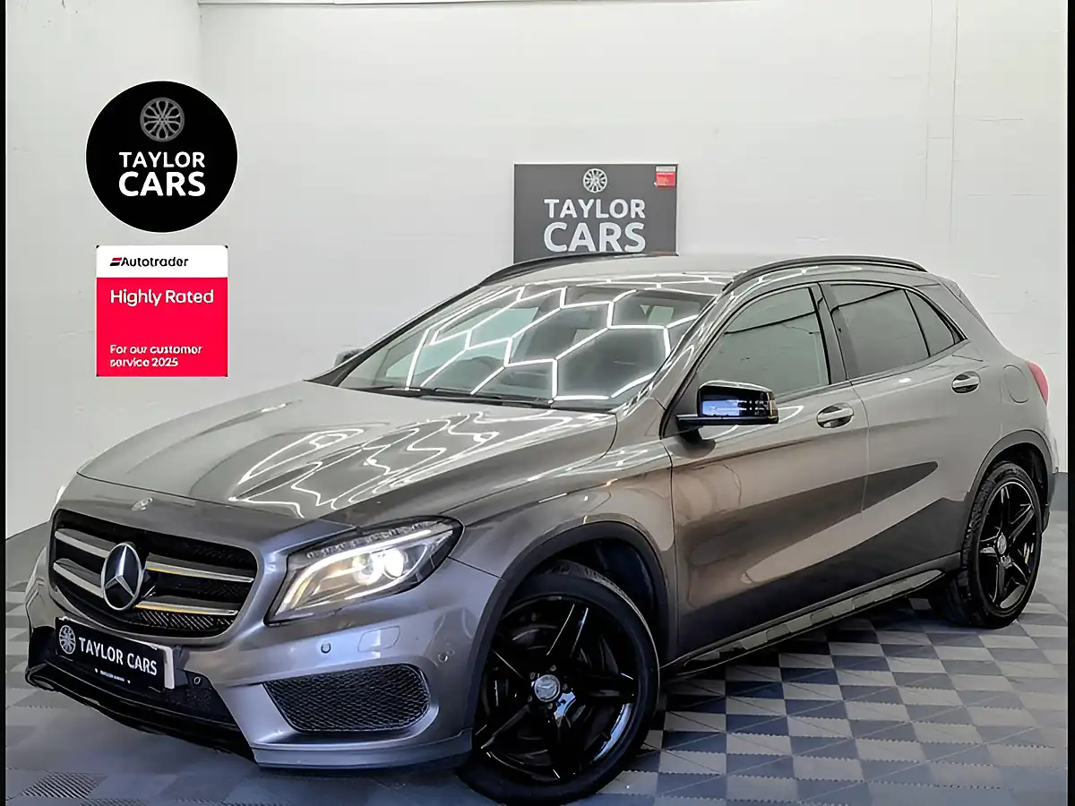Used 2015 Mercedes-Benz Gla AMG Line Grey - Front View
