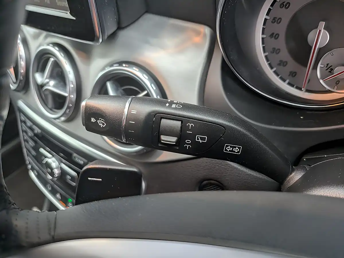 Used 2015 Mercedes-Benz Gla AMG Line Grey - Interior and Exterior details 14