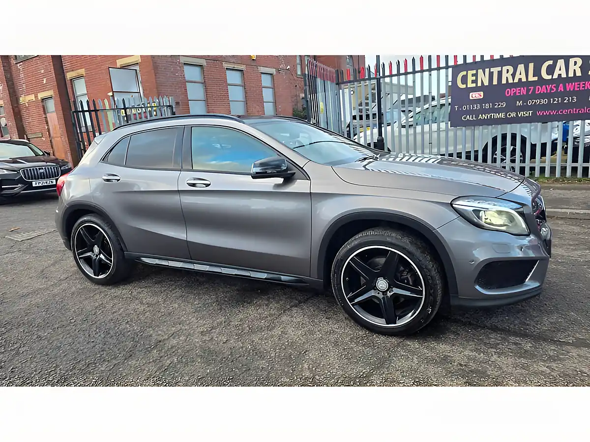 Used 2015 Mercedes-Benz Gla AMG Line Grey - Interior and Exterior details 10