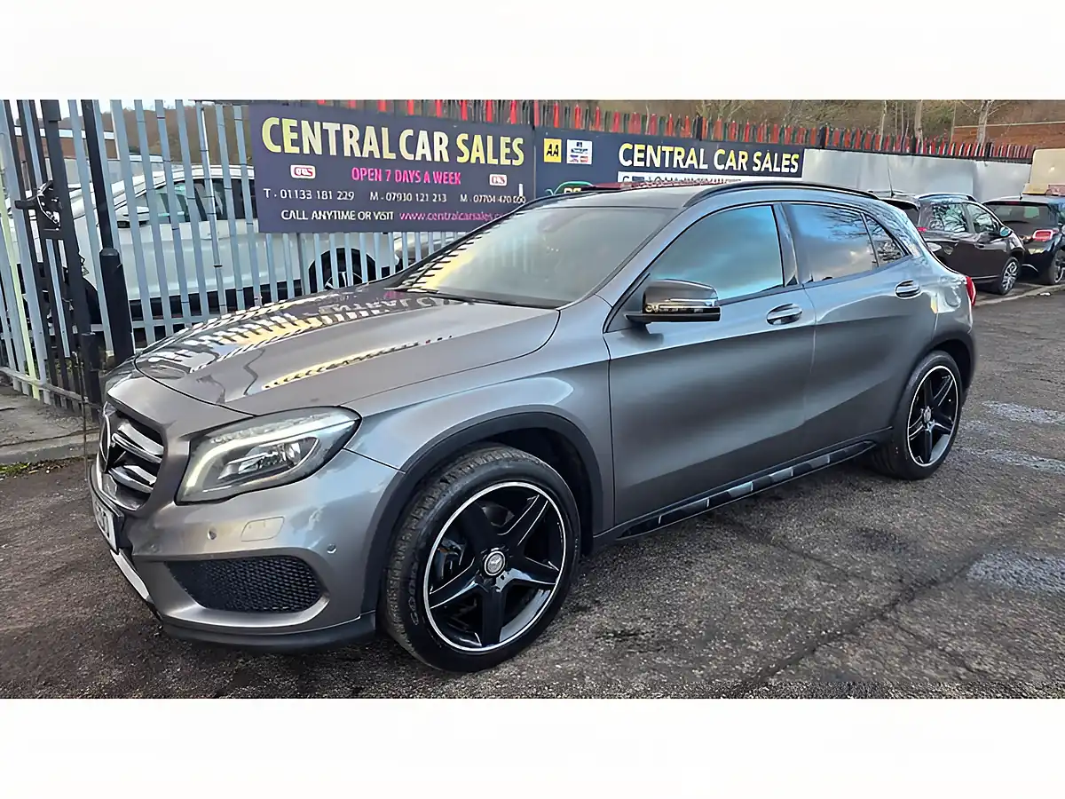 Used 2015 Mercedes-Benz Gla AMG Line Grey - Interior and Exterior details 19