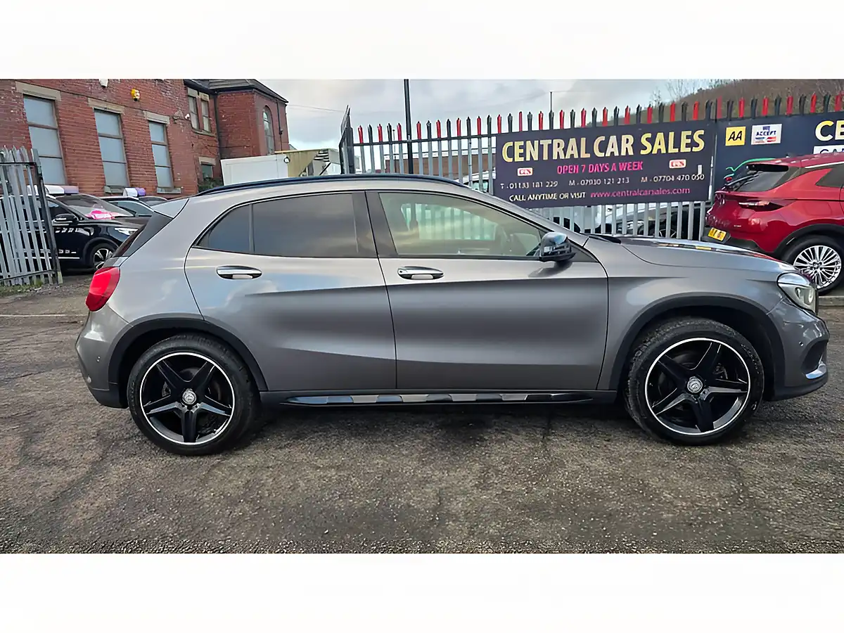 Used 2015 Mercedes-Benz Gla AMG Line Grey - Interior and Exterior details 7
