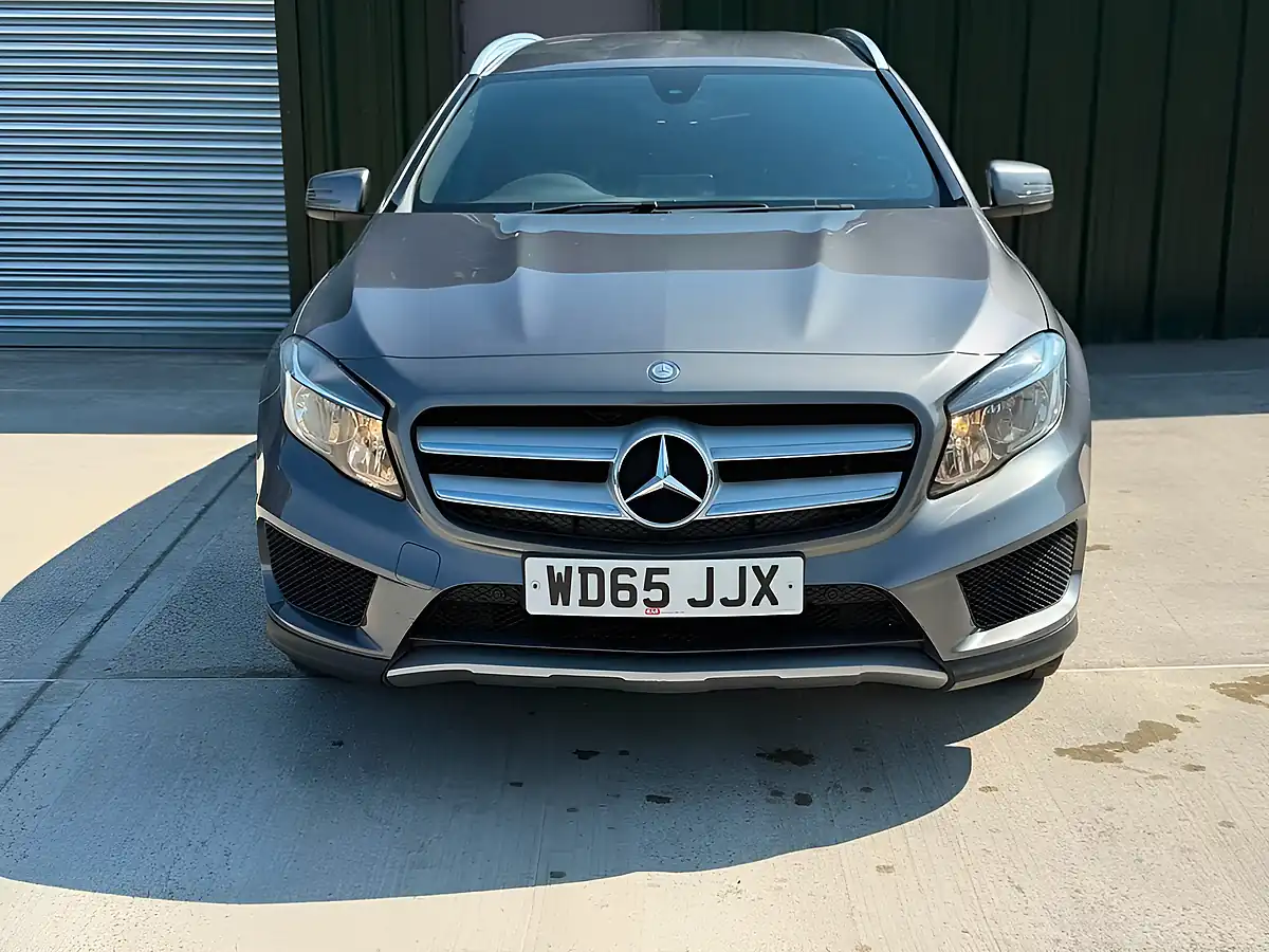 Used 2015 Mercedes-Benz Gla AMG Line Grey - Interior and Exterior details 8
