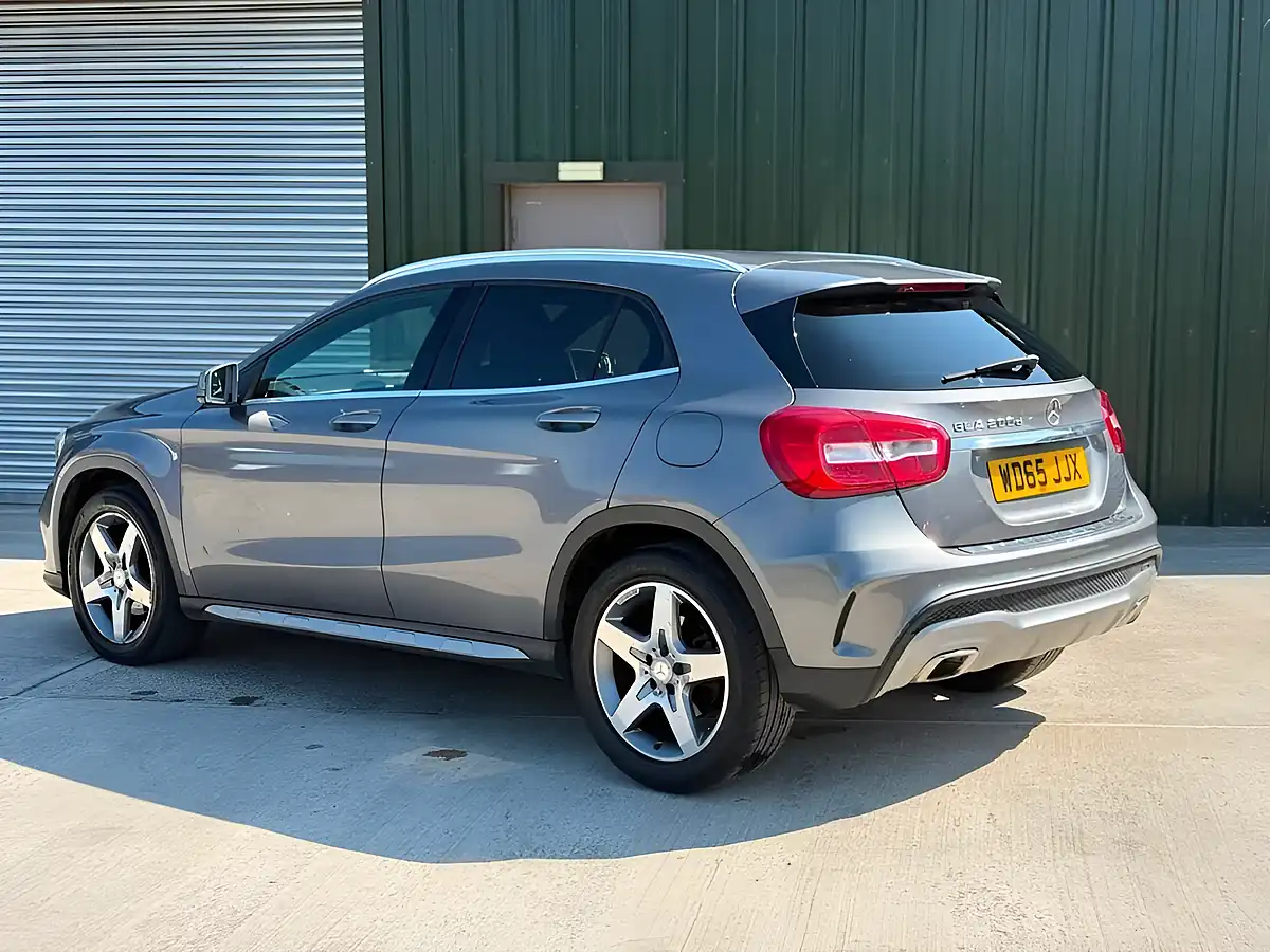 Used 2015 Mercedes-Benz Gla AMG Line Grey - Interior and Exterior details 9