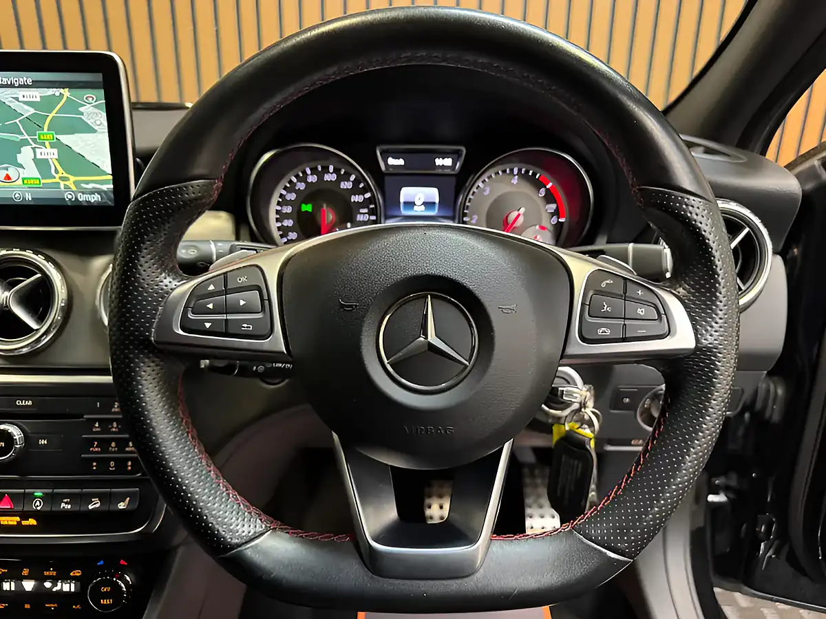 Used 2015 Mercedes-Benz Gla AMG Line (premium) Cosmos Black Metallic - Interior and Exterior details 12