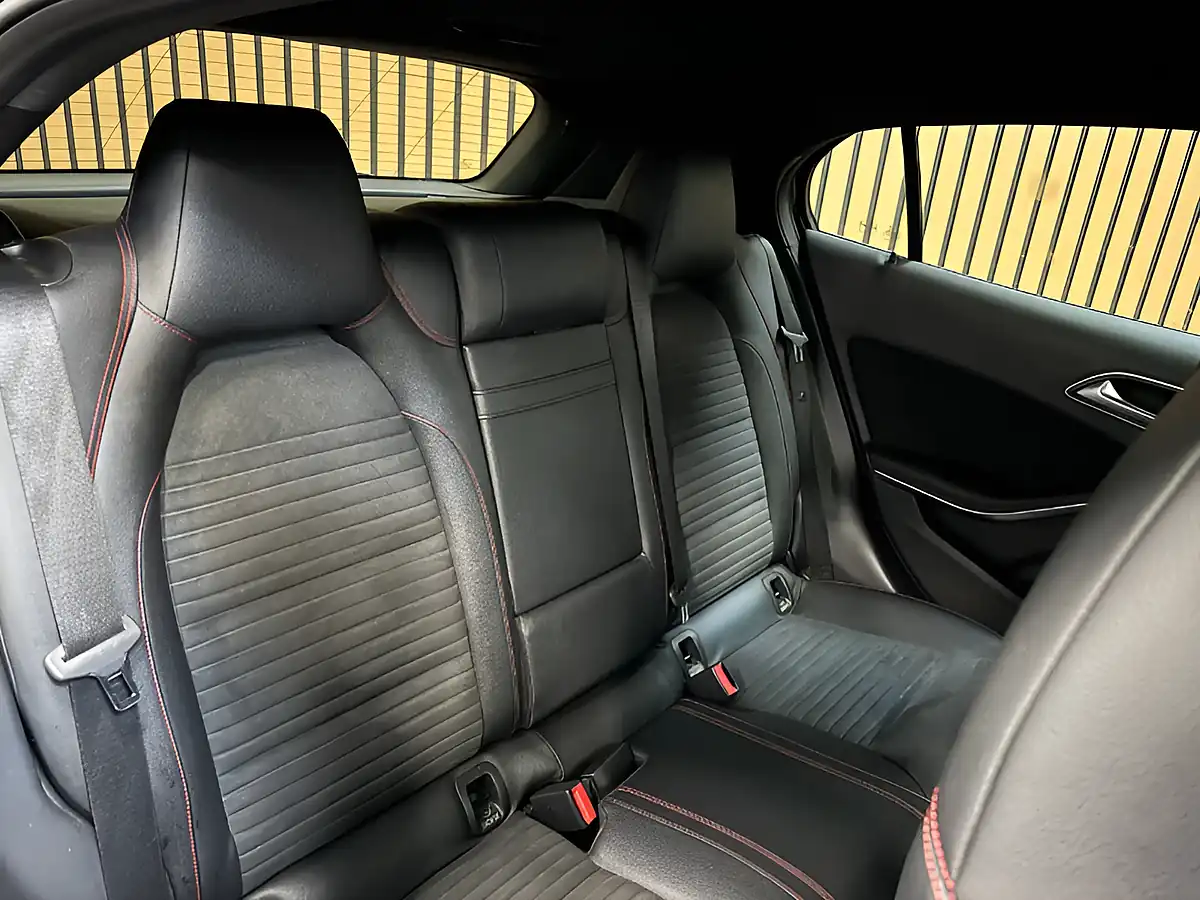 Used 2015 Mercedes-Benz Gla AMG Line (premium) Cosmos Black Metallic - Interior and Exterior details 18