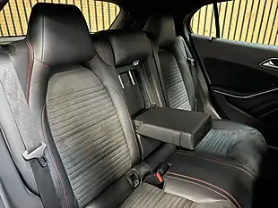 Used 2015 Mercedes-Benz Gla AMG Line (premium) Cosmos Black Metallic - Interior and Exterior details 19