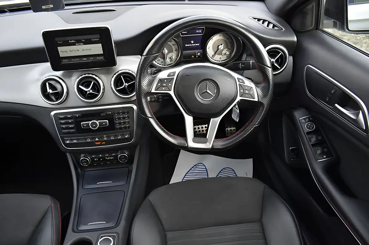 Used 2015 Mercedes-Benz Gla AMG Line Premium Plus Silver - Interior and Exterior details 11