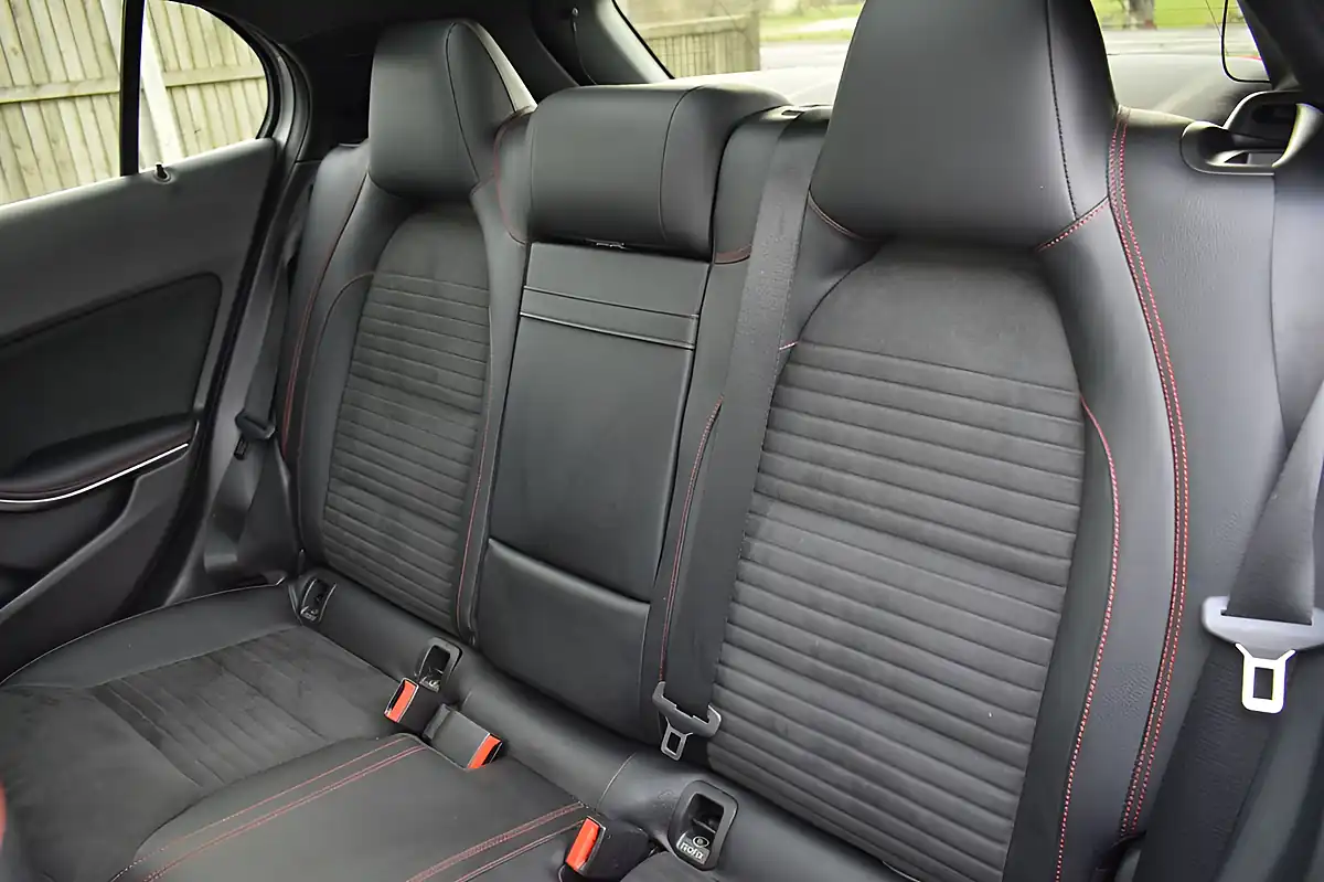 Used 2015 Mercedes-Benz Gla AMG Line Premium Plus Silver - Interior and Exterior details 17