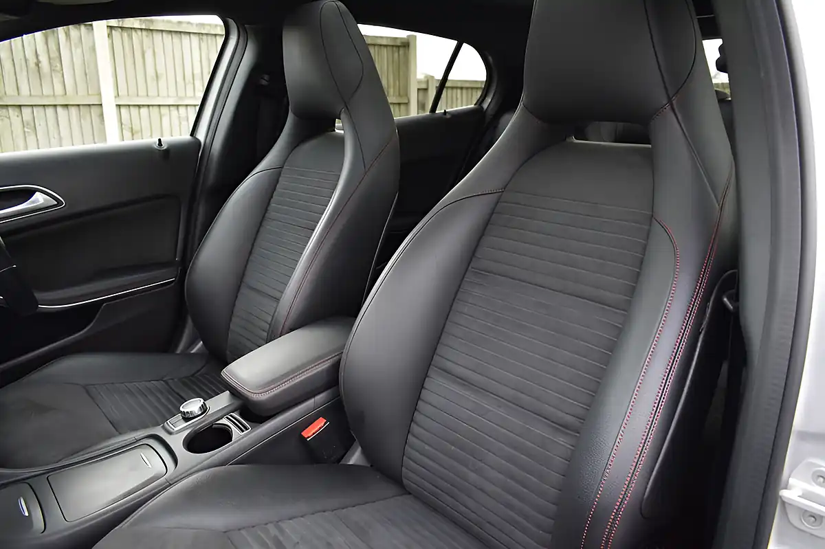 Used 2015 Mercedes-Benz Gla AMG Line Premium Plus Silver - Interior and Exterior details 19