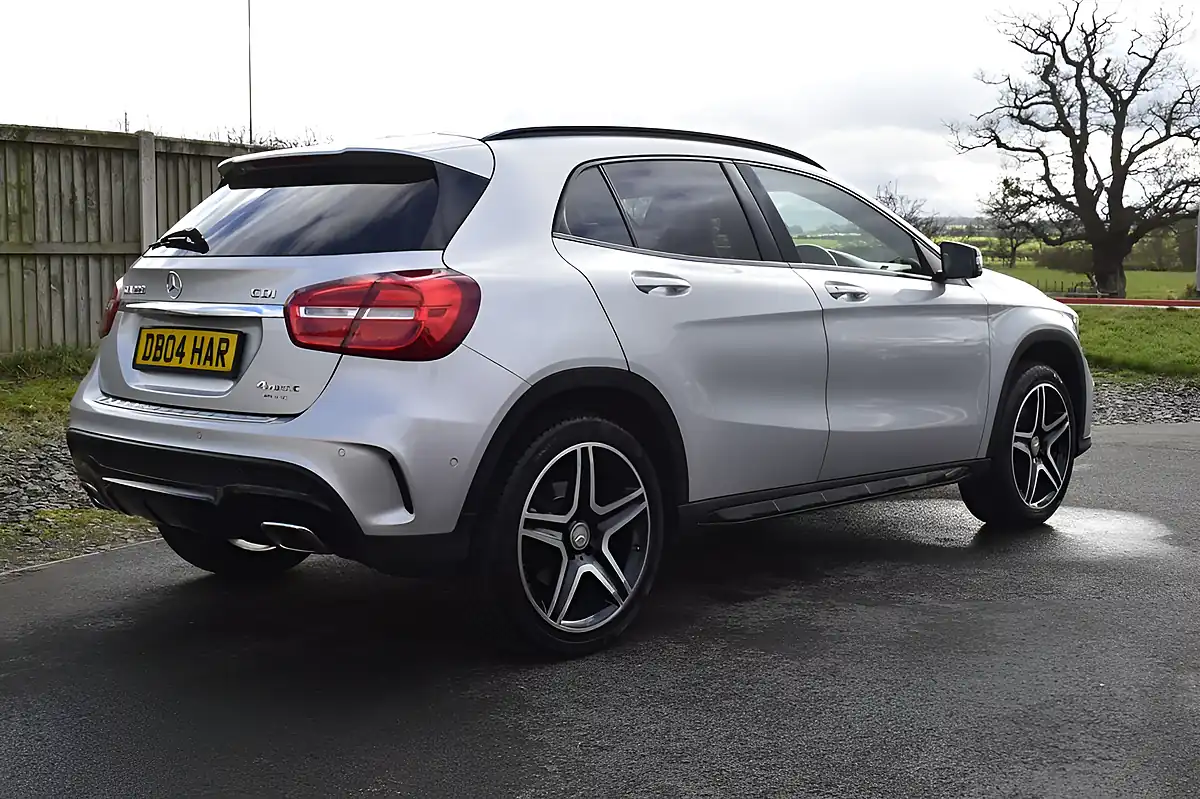 Used 2015 Mercedes-Benz Gla AMG Line Premium Plus Silver - Interior and Exterior details 6