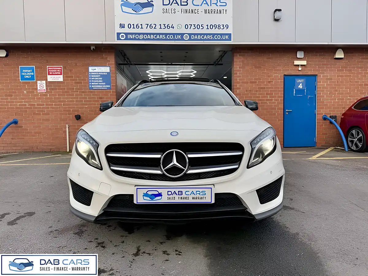 Used 2015 Mercedes-Benz Gla AMG Line Premium Plus White - Interior and Exterior details 17