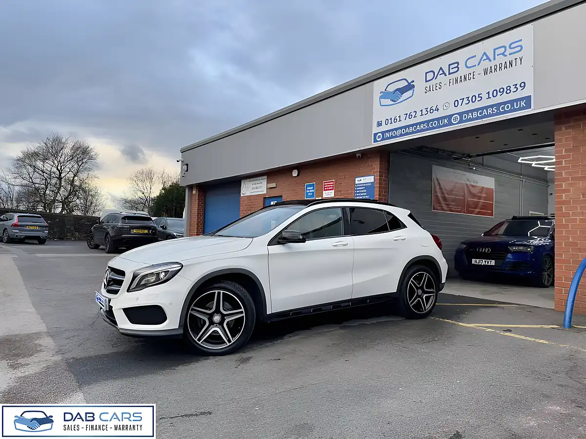 Used 2015 Mercedes-Benz Gla AMG Line Premium Plus White - Interior and Exterior details 2
