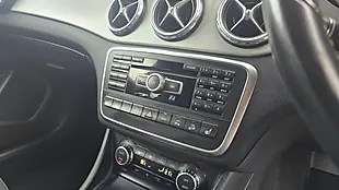 Used 2015 Mercedes-Benz Gla AMG Line Premium Silver - Interior and Exterior details 10