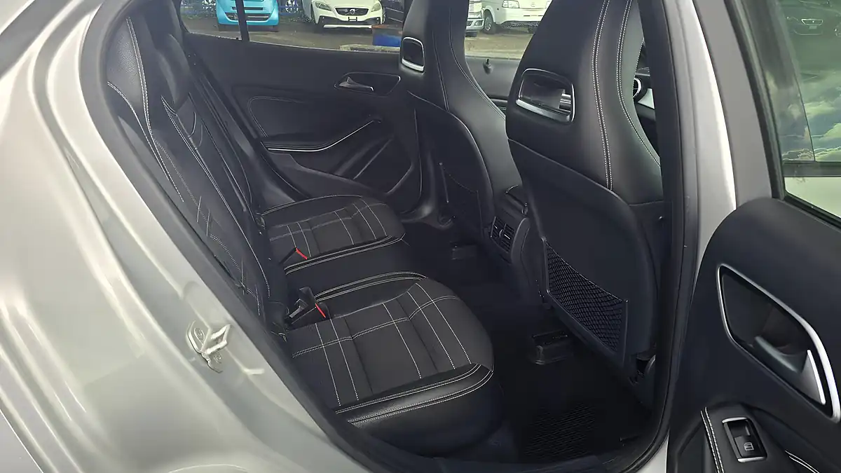 Used 2015 Mercedes-Benz Gla AMG Line Premium Silver - Interior and Exterior details 12