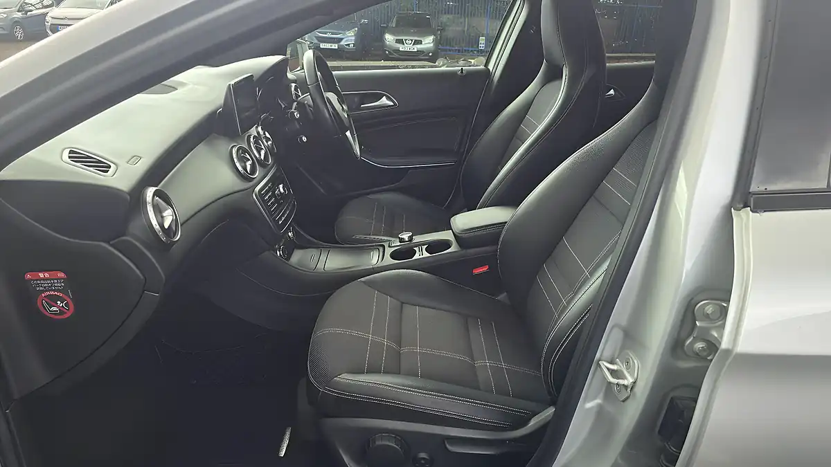 Used 2015 Mercedes-Benz Gla AMG Line Premium Silver - Interior and Exterior details 6