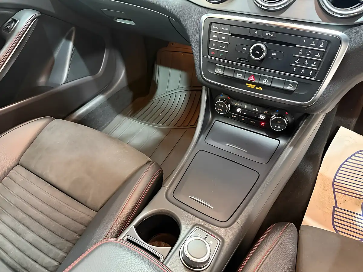 Used 2015 Mercedes-Benz Gla AMG Line Silver - Interior and Exterior details 15