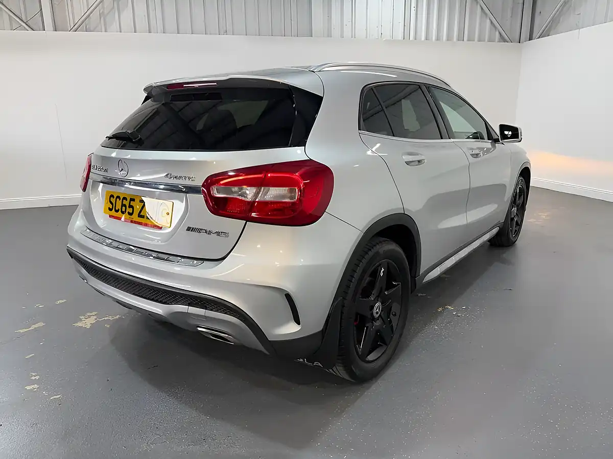 Used 2015 Mercedes-Benz Gla AMG Line Silver - Interior and Exterior details 7