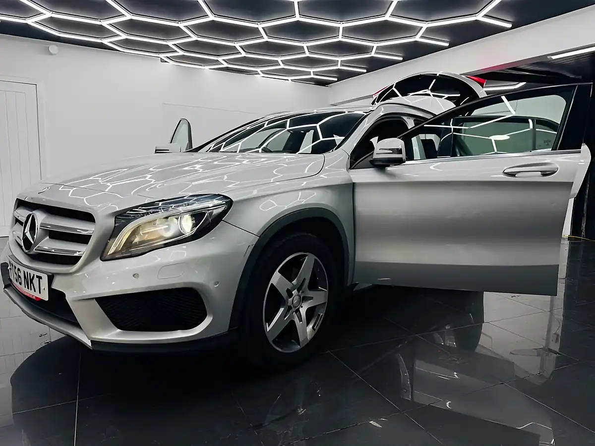 Used 2015 Mercedes-Benz Gla AMG Line Silver - Interior and Exterior details 6