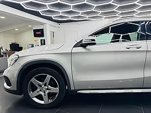 Used 2015 Mercedes-Benz Gla AMG Line Silver - Interior and Exterior details 9