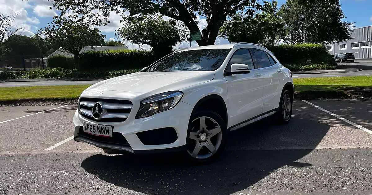 Used 2015 Mercedes-Benz Gla AMG Line White - Front View