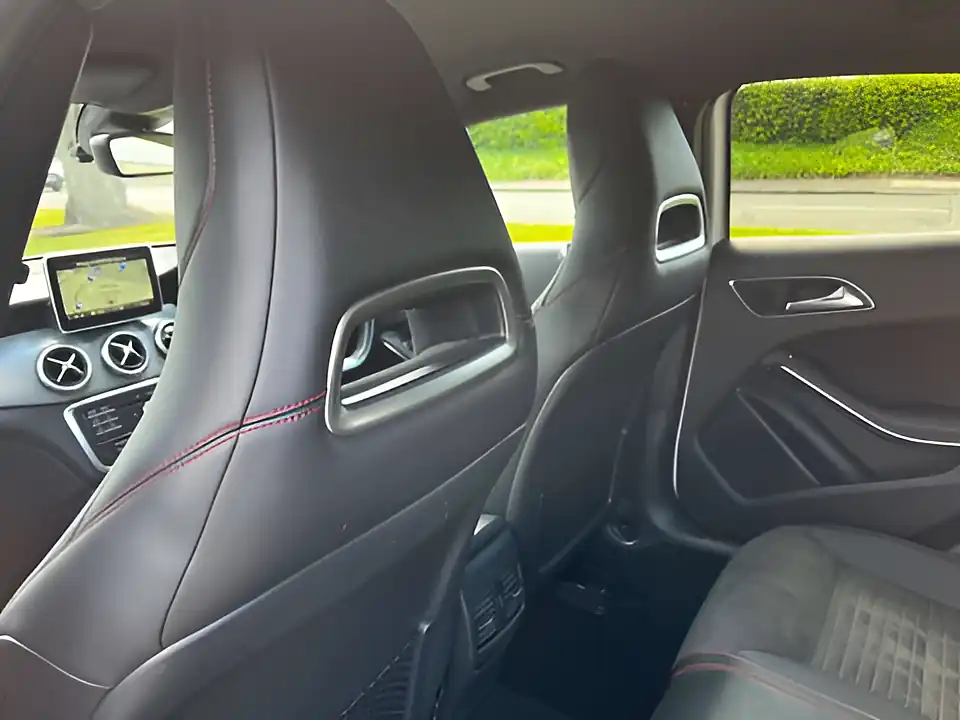 Used 2015 Mercedes-Benz Gla AMG Line White - Interior and Exterior details 12