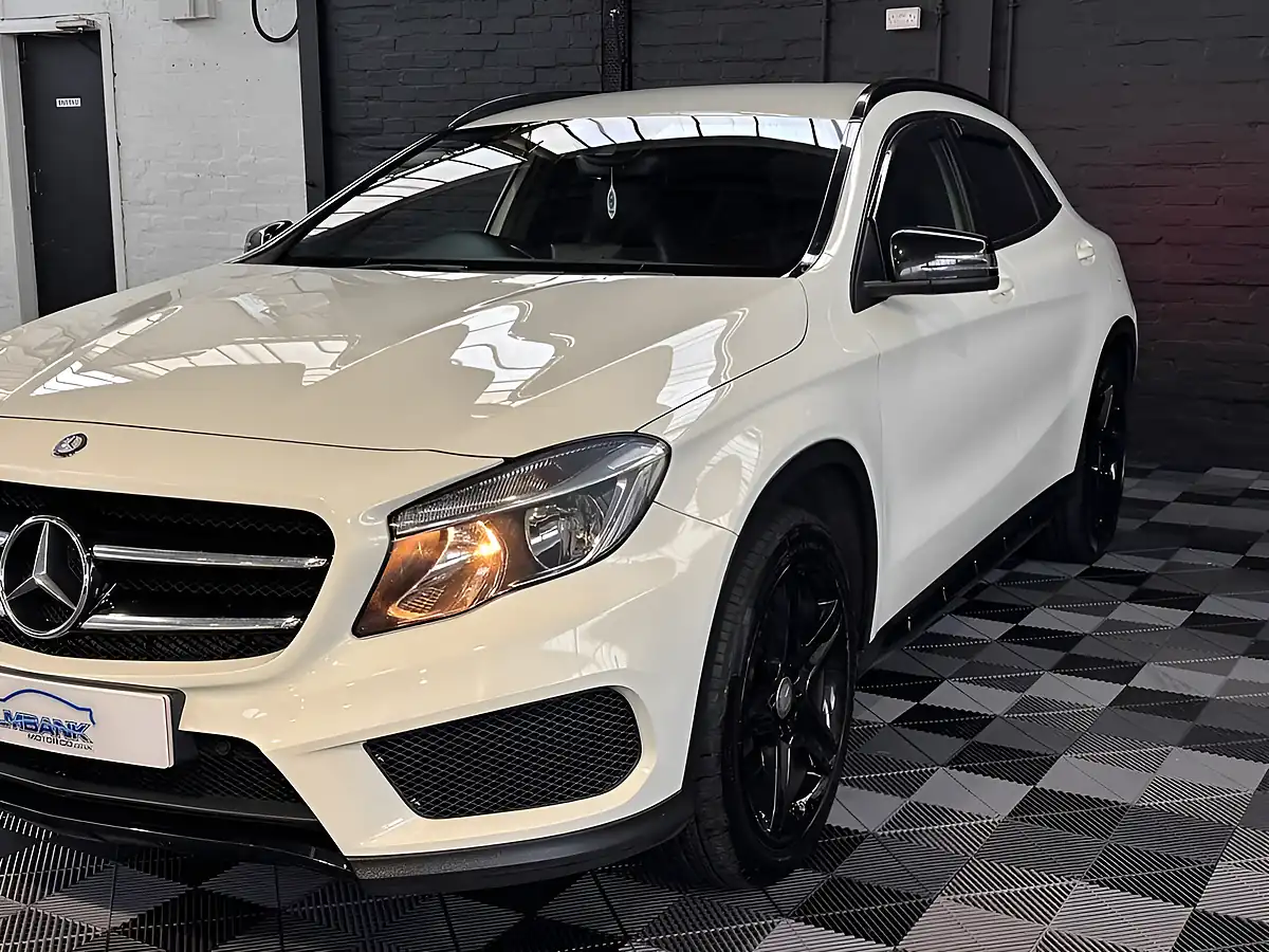 Used 2015 Mercedes-Benz Gla AMG Line White - Interior and Exterior details 14