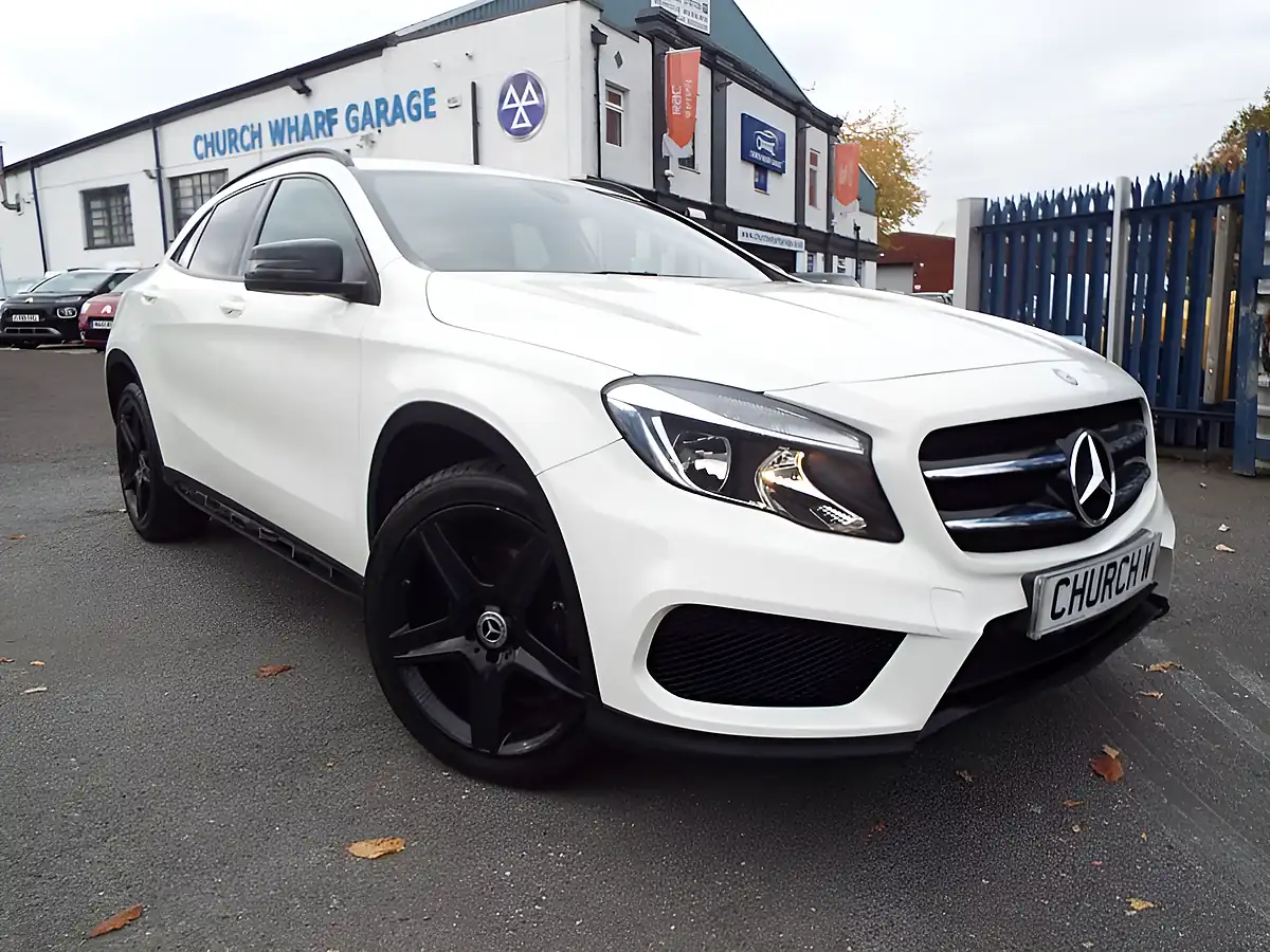 Used 2015 Mercedes-Benz Gla AMG Line White - Front View