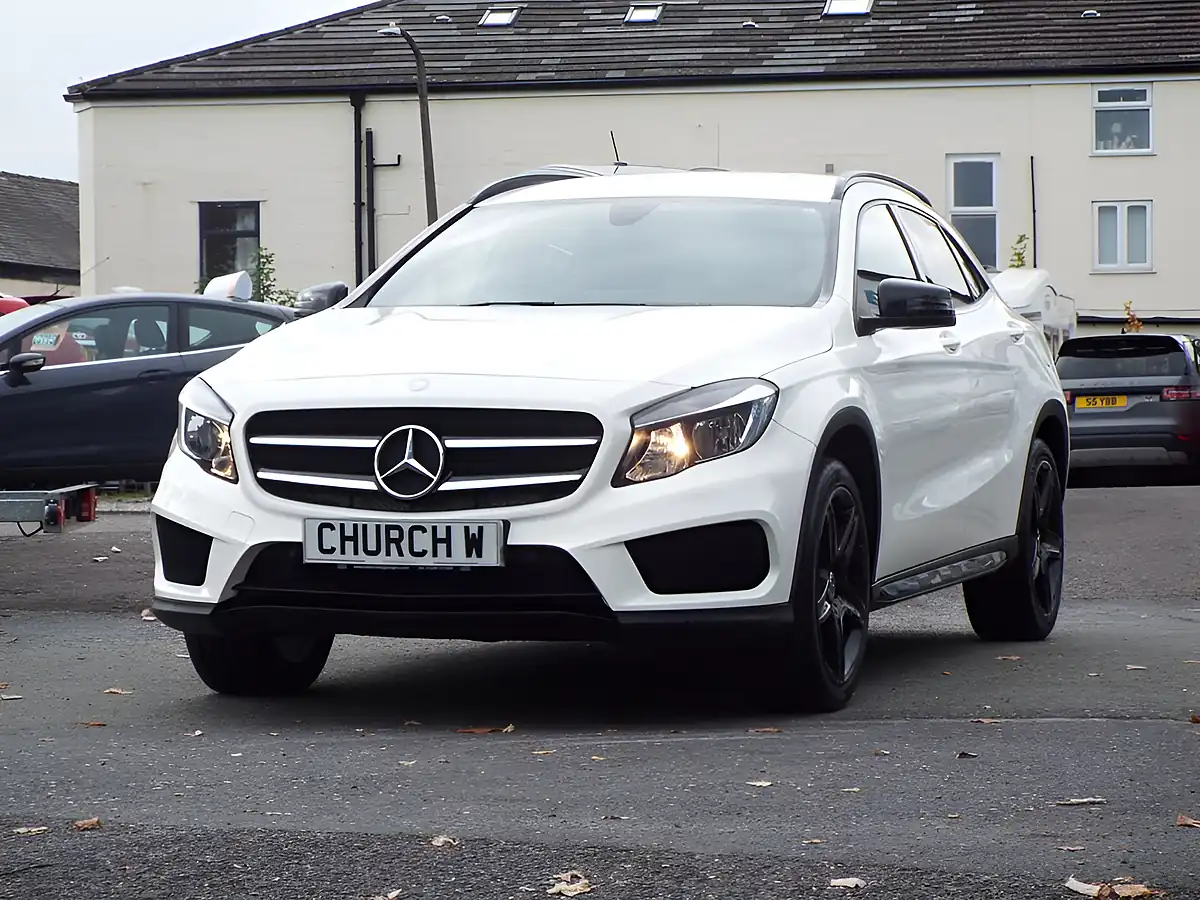 Used 2015 Mercedes-Benz Gla AMG Line White - Interior and Exterior details 14