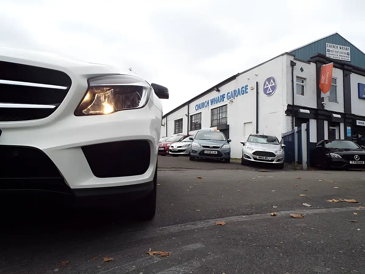 Used 2015 Mercedes-Benz Gla AMG Line White - Interior and Exterior details 15