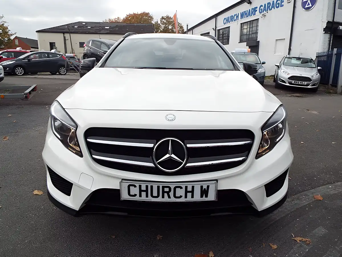 Used 2015 Mercedes-Benz Gla AMG Line White - Interior and Exterior details 2